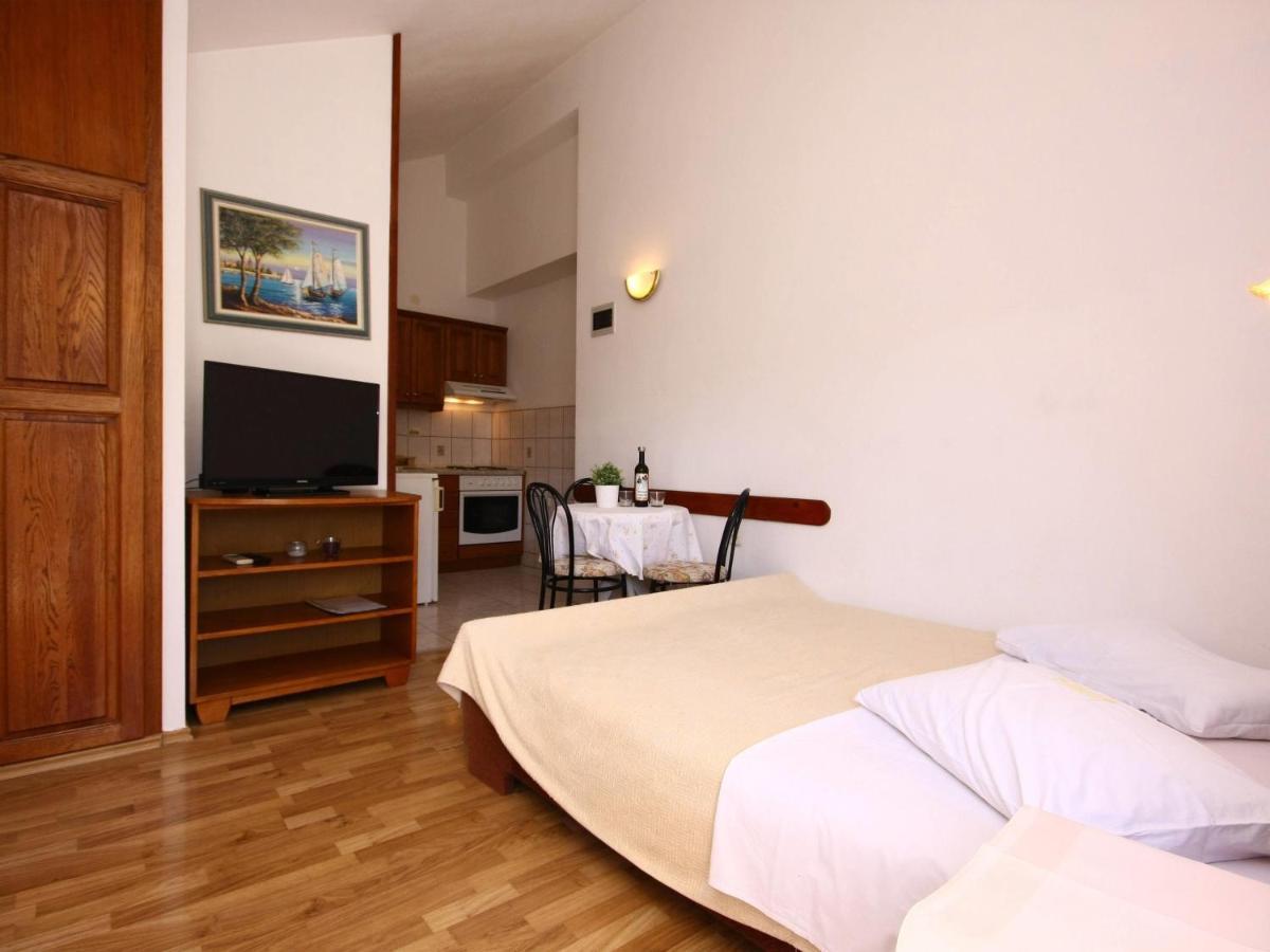 Apartments Skarpa 1601 โรกอซนิซา ภายนอก รูปภาพ