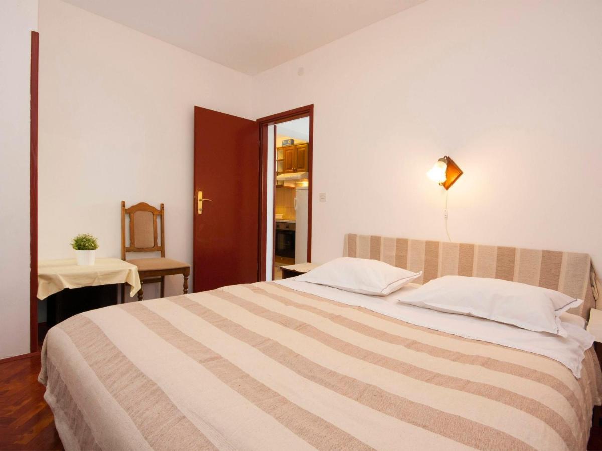 Apartments Skarpa 1601 โรกอซนิซา ภายนอก รูปภาพ